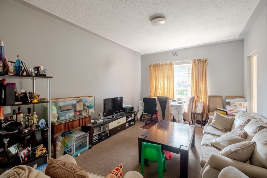 2 Bedroom Property for Sale in Sea Point Western Cape